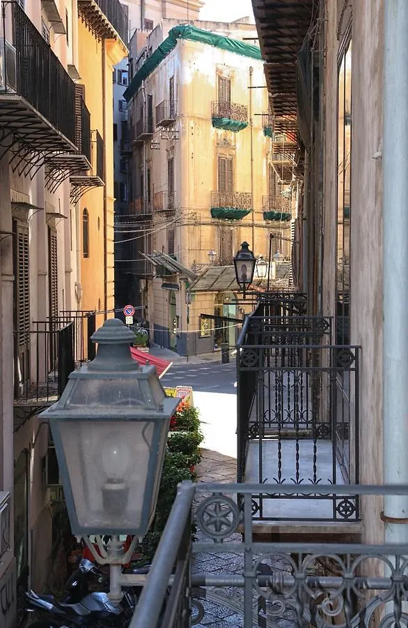Bed & Breakfast Sunflower Garden Palermo Italy